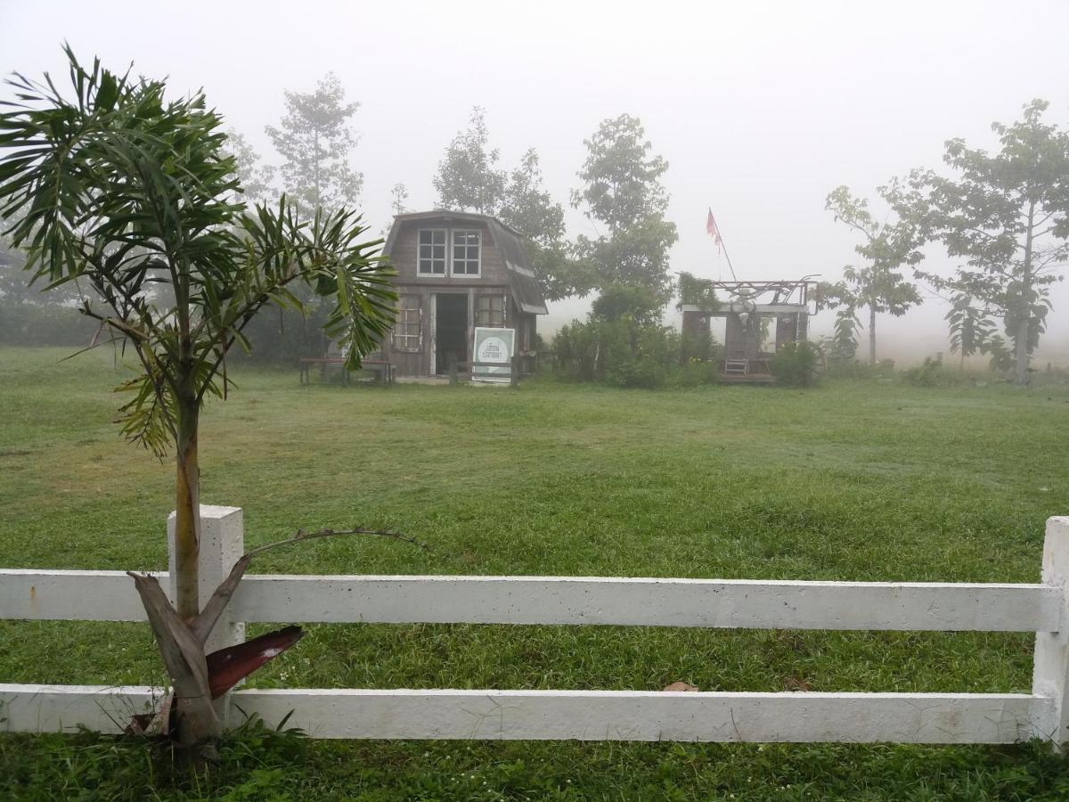 เฮือนปลายนา โฮมสเตย์ Ban Sawan Exterior foto